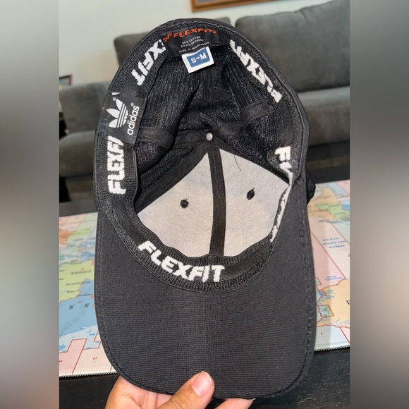 Adidas flex fit hat - Picture 4 of 7